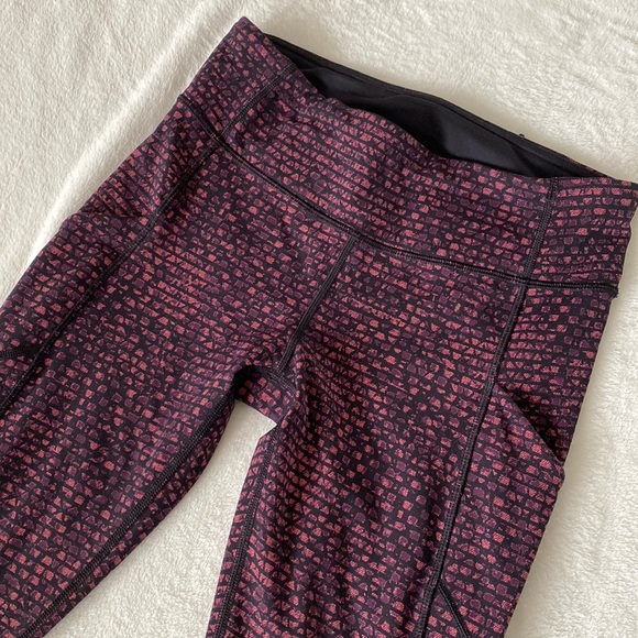 Lululemon Size 6 leggings - Picture 1 of 8